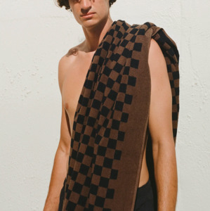 Staffs Picks: Baina Roman Organic Cotton Pool Towel Tabac/Noir