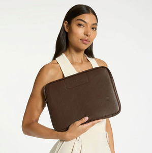 Status Anxiety Before I Leave Laptop Case 15/16" Cocoa