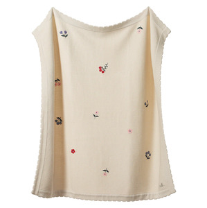 Childrens Bedding: Nature Baby Fern Blanket Berry Garden