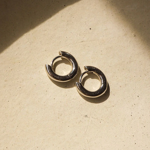 Womens Jewellery: Luv Aj Amalfi Huggies - Silver