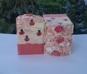 Products: White lily and rose goat milk soap White lily and rose goat milk soap Mokau Soaps