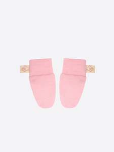 Accessories: merino scratchmitts