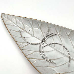 Upholstery Tools Needles: JOHN JAMES Curved Needle