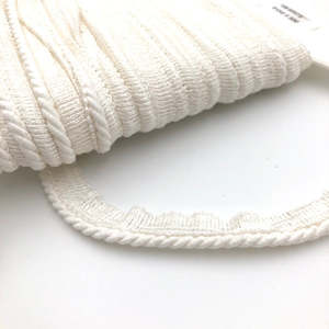 FLANGED CORD White