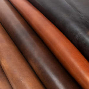 Leathercraft Leather Veg Tanned: LEATHER Horween Dublin / Side