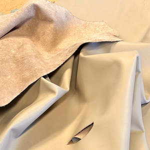 LEATHER / Chrome Tan / Side