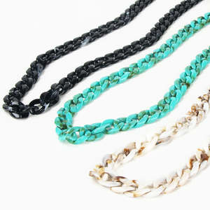 IVAN Acrylic Slide n' Lock Trim