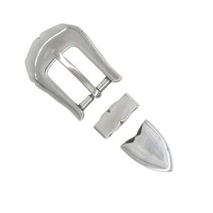 IVAN Scalloped Buckle Set