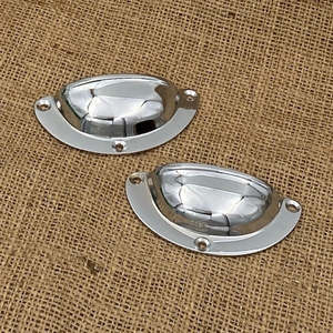 METAL HANDLE Silver Cup