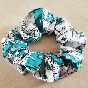 Scrunchie - green floral