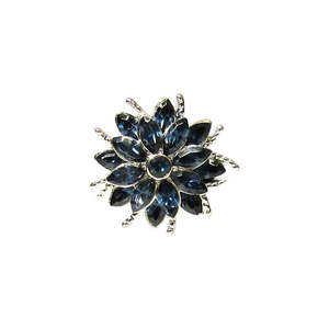 Jewellery: Blue flower burst snap