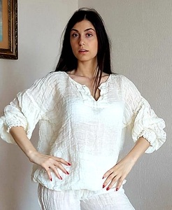 Purolino V Neck Puff Shirt