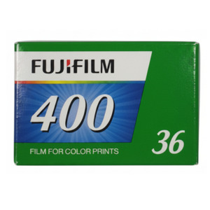 Disposable Cameras Film: Fuji 400 36exp