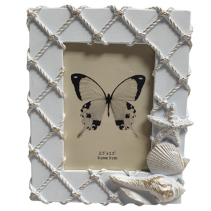 2.5" x 3.5" Shells on Fishing Net White