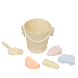 Summer: Silicone Bucket & Spade | Apple Sorbet