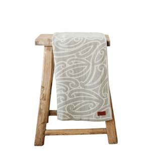 Swaddles: Mohimohi Woven Pepi Blanket | Huruwhenua