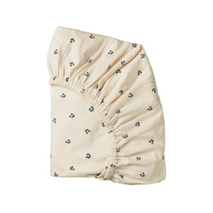 Sleep: Fitted Jersey Sheet | Little Winter Berry