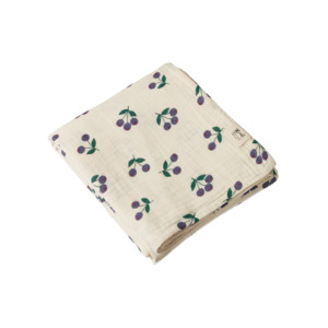 Gifts: Muslin Wrap | Winter Berry
