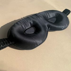 Silk Eye Mask: LuxSilk Eye Mask Black