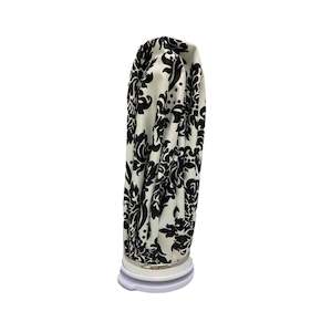 Clearance: ICE BAG REUSABLE - BLACK / WHITE FLORAL