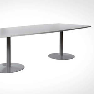 Tables: Moet Table