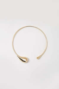 short necklace: tear drop neck cuff / gold