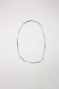 Necklaces: oblate necklace / silver