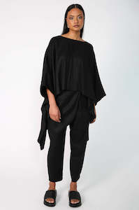 Style Steals: cape top / black