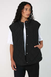 Vest: stride vest / black