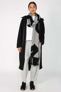 Scarves: scattered scarf / black|grey marle