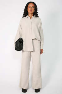 roam shirt / parchment beige