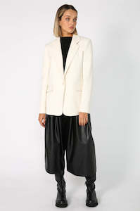 everyday blazer / cream