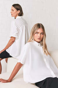 Key Pieces: shirr shirt / white