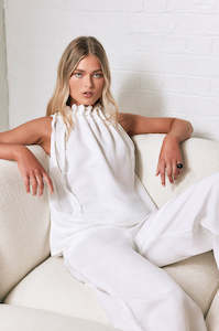 Key Pieces: avid tank / white