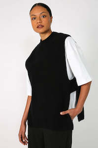 Knitwear: link vest / black