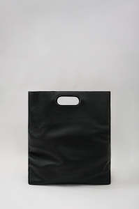 fold leather tote / black