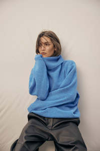 service sweater / cornflower blue marle