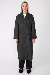 balanced coat / black|natural