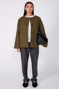 Coats: cres coat / olive marle