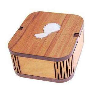 Trinket Boxes & Dishes: Something Special Box- Fantail