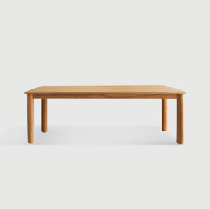 Showroom Clearance: SHOWROOM MODEL - Doug Bench 2m Long - Oak