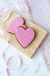 Fresh Gifts: Molly Woppy Gingerbread Pink Heart 48g 60/CTN