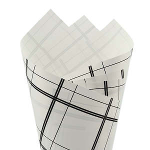 Pearlwrap Cross Sheet 60cmx50cm (65mu) Pk/50 - White/Black