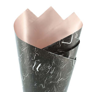 Oceans Fabric Floral Wrap: Pearlwrap Silk Sheet 60cmx50cm (65mu) Pk/50 - Black/Matte Gold