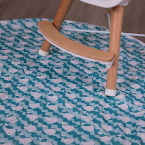 Feeding: Moose Mess Mat