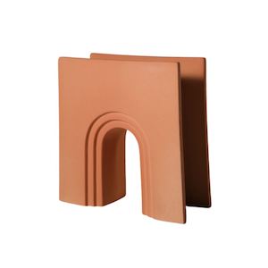 Forme Vase Collection: Mia Vase - Morandi Red