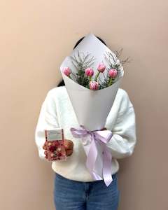 Mother S Day 2025: Delicious Chocolate & Tulips