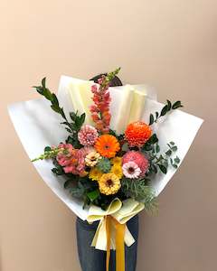 Bright Blooms For Māmā