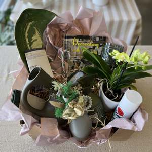 Gift Boxes: Green Luxe Gift Box