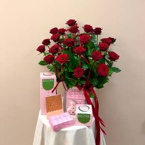 Valentines 2026: Luxe “I Adore You” Combo